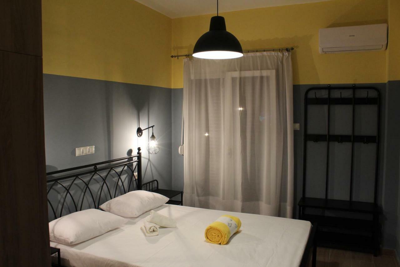 La Station Secreta Apartment เอเธนส์ ภายนอก รูปภาพ