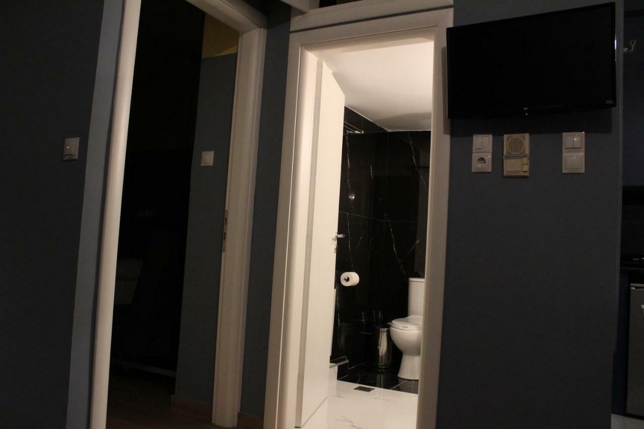 La Station Secreta Apartment เอเธนส์ ภายนอก รูปภาพ